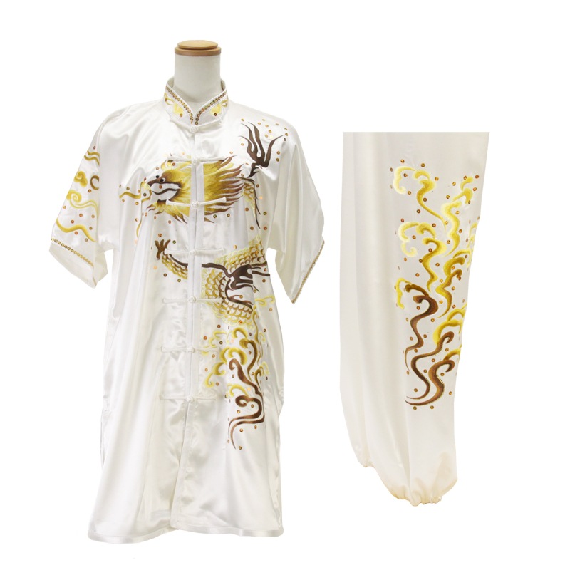 Ĺ���ѻɽ�ɽ������151-180�� Ǽ����2.5����ʢ�����������