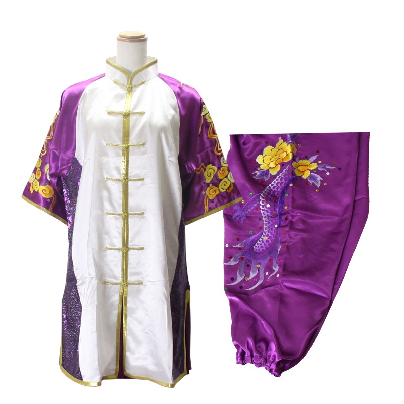 Ĺ���ѻɽ�ɽ������151-180�� Ǽ����2.5����ʢ�����������