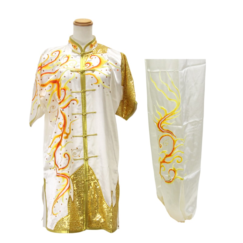 Ĺ���ѻɽ�ɽ������151-180�� Ǽ����2.5����ʢ�����������