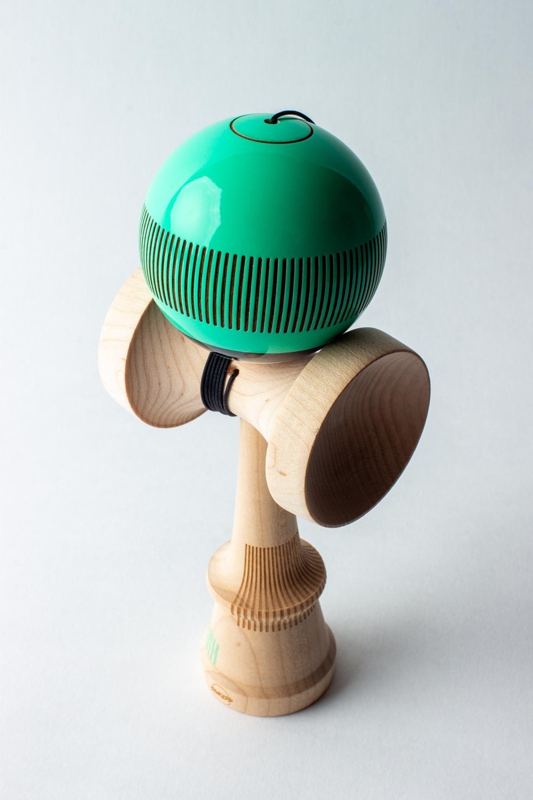 Sweets Kendamas - BROKEN BONES - MINT GREEN - BROKEN SHAPESticky Clear