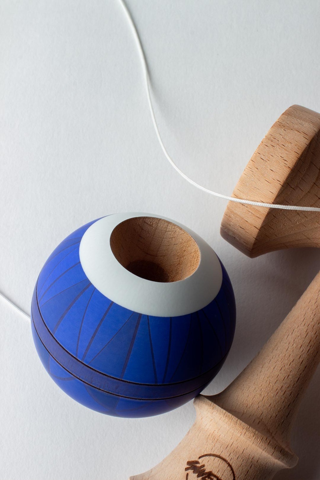 Sweets Kendamas - GEMSTONE - SAPPHIRE