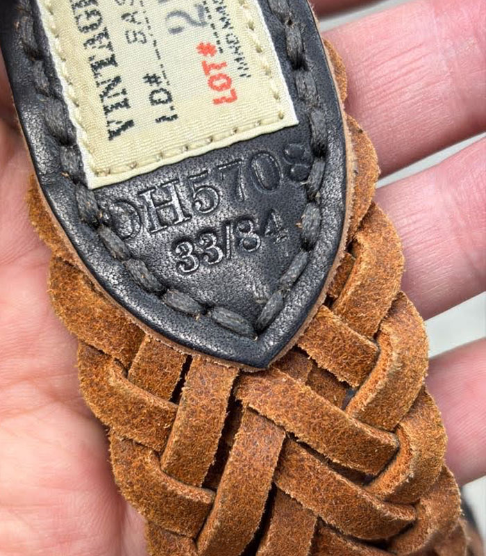 【美品】ヴィズヴィム　ベルト　メッシュ　編み込み　レザー　ロゴ型押し　刻印　本革 メッシュベルト メンズ ダークブラウン イタリアレザー 牛革