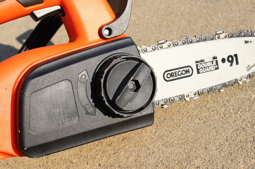 YARD FORCE　NEWハンディチェーンソー