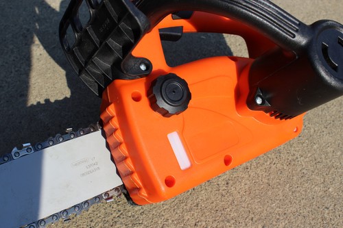 YARD FORCE　NEWハンディチェーンソー