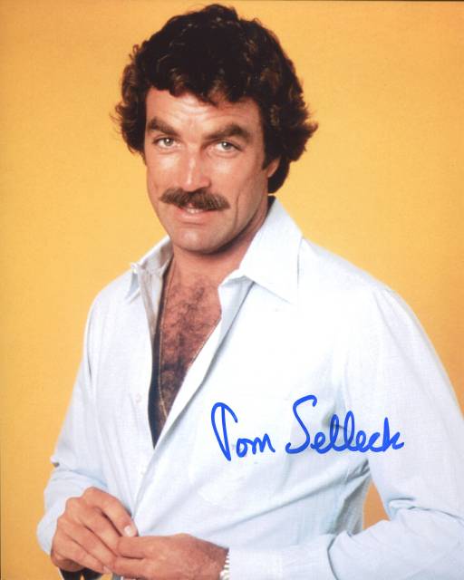 トム・セレック直筆サイン入り写真 私立探偵マグナム UACCRD永久保証