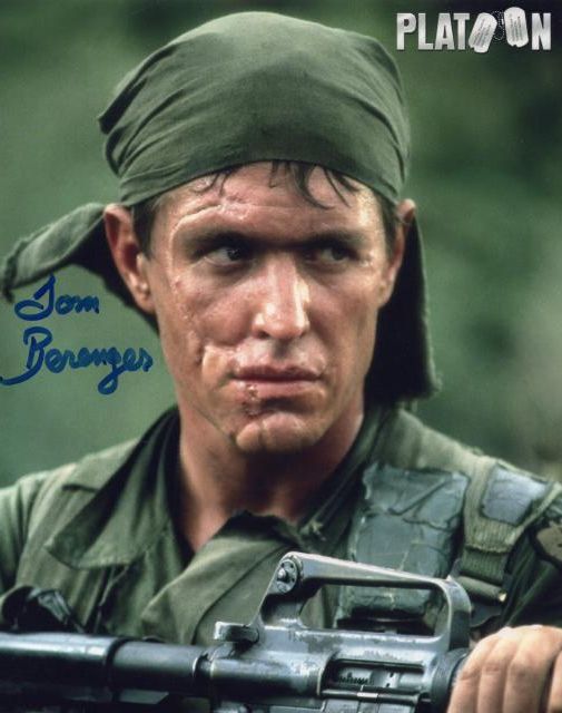 トム・ベレンジャー 直筆サイン入り写真 プラトーン トム・ベレンジャー直筆サイン入り写真□プラトーン○UACCRD永久保証