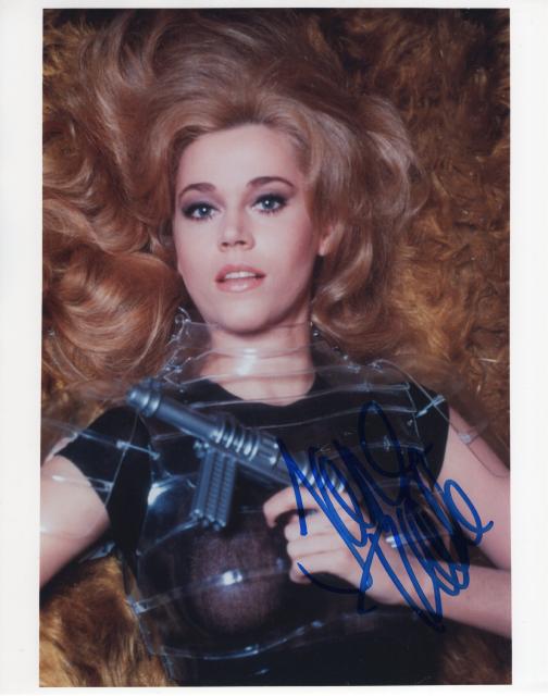 ジェーン・フォンダ直筆サイン入り超大型写真…裸足で散歩 …Jane Fonda… ジェーン・フォンダ直筆サイン入り超大型写真…裸足で散歩 …Jane