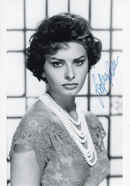 ソフィア・リッチー直筆サイン入り超大型写真 61I1S6mjQDL._AC_SY200_QL15_.jpg