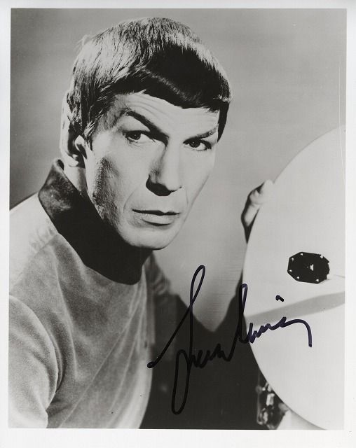 レナード・ニモイ直筆サイン入り写真□スタートレック Mr.スポック