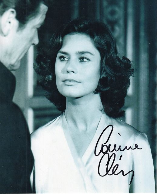 コリンヌ・クレリー直筆サイン入り写真□007ムーンレイカー○UACCRD