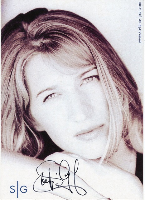 シュテフィ・グラフ直筆サイン入り写真□元女子プロテニス女王○UACCRD