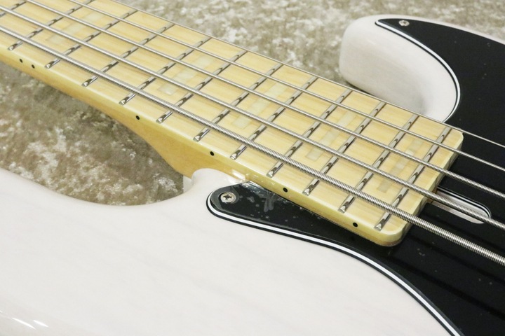 NJB100MBAHV-WB