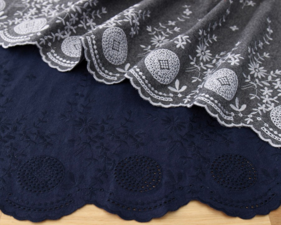 PD]SWANY Produce コットン・フランネルのスカラップ刺繍ファブリック