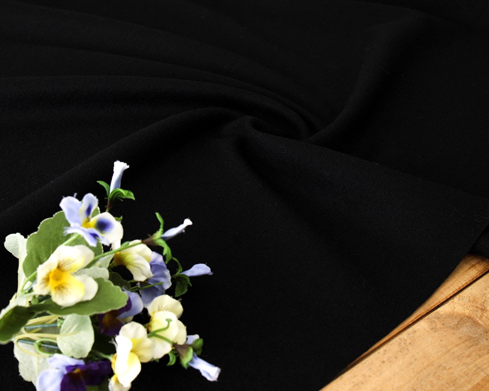 ピュアウールの圧縮ニット Nicole [M便 NG]の通販 | SWANY Online Shop