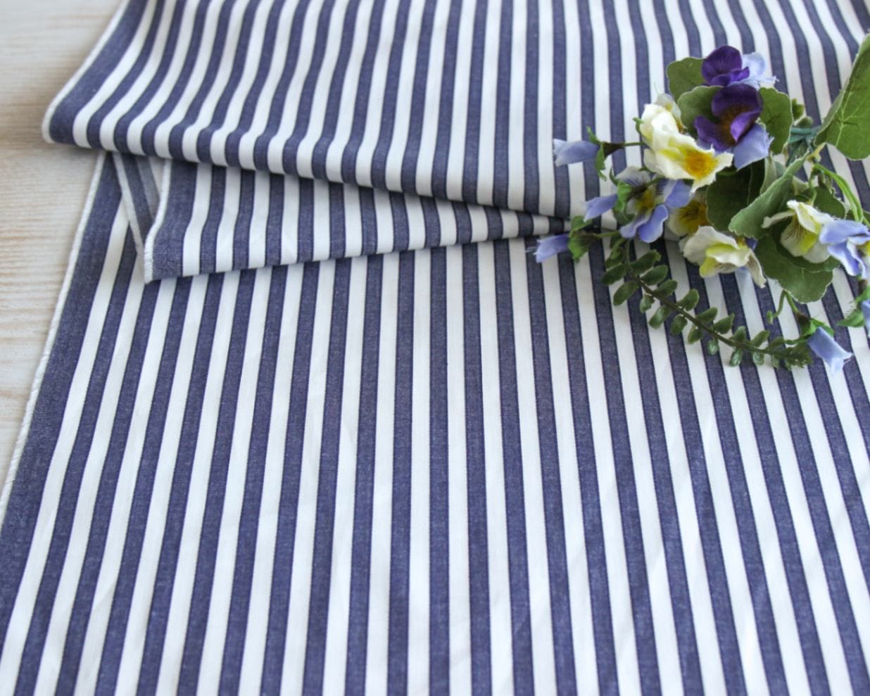 Sanon　0331 5mカット】＜Made in 尾州＞ドビー織ストライプのプレミアムサキソニー