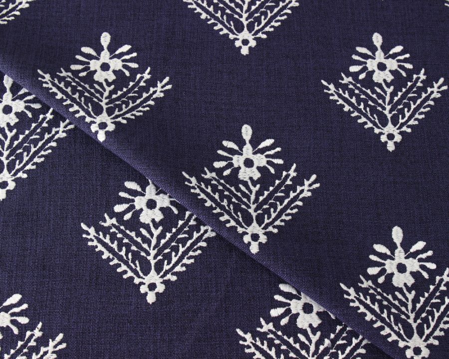 新品未使用　ローラアシュレイ ファブリック　ワイルドメドー　2m Import]【Ashley Wilde】＜LAURA ASHLEY＞LADY FERN EMBROIDERY [M便 1