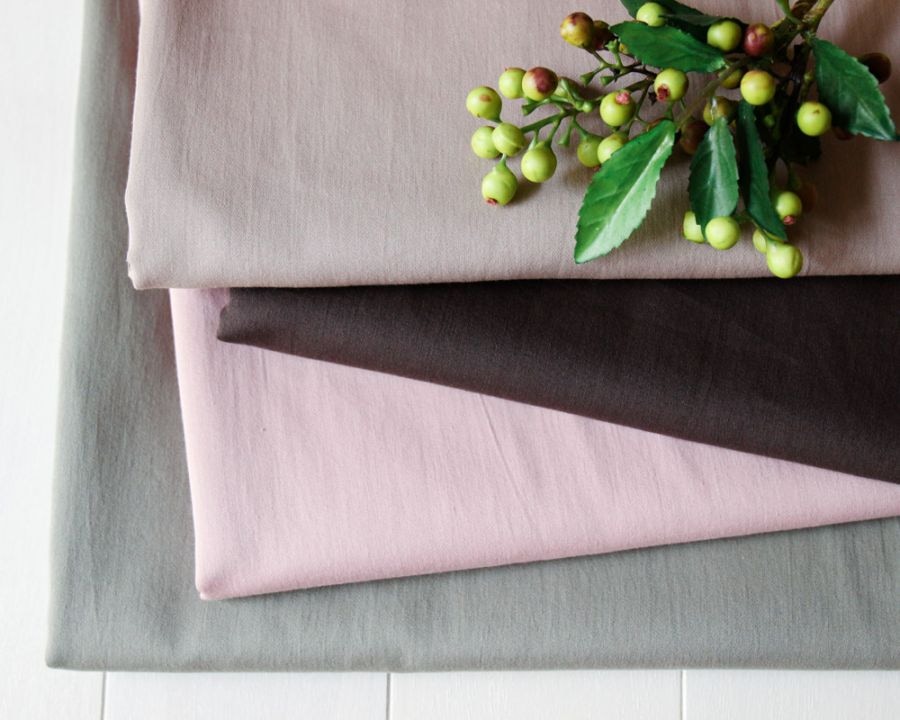 5mカット】＜ナチュラルワッシャー加工＞草木染の軽やかコットンサテン