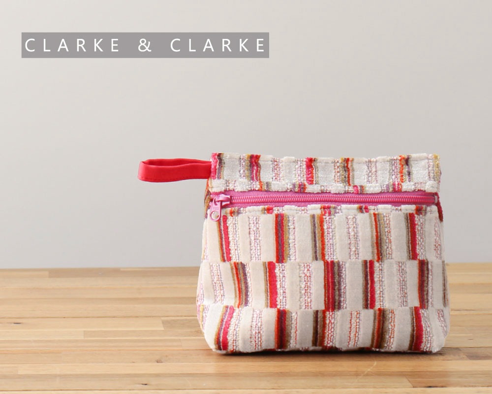 ☆【CLARKE & CLARKE】CUBIS /Multi ファスナー付き台形ポーチ
