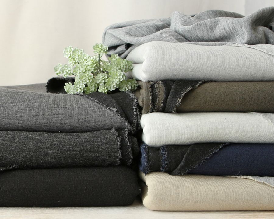 リバーシブルタイプのウールandレーヨン接結ガーゼニット Margot [M便