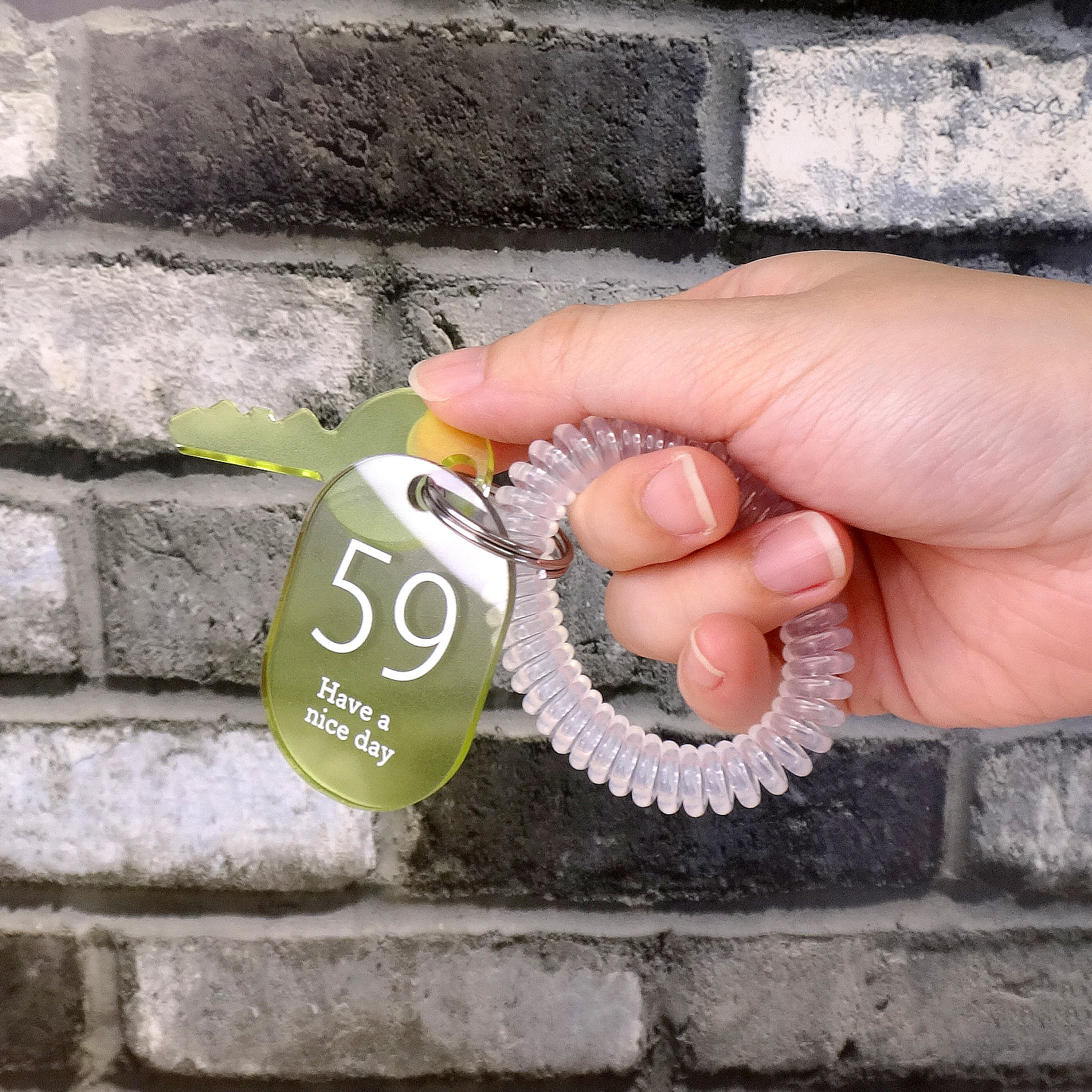 ロッカーキー コイルブレスレット ウレタンブレス 鉄製二重リング付(T)