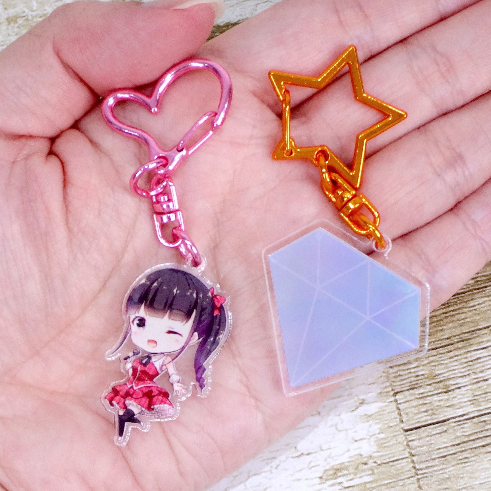 ワンタッチキーホルダー チャームキーホルダー シーベル付き 星