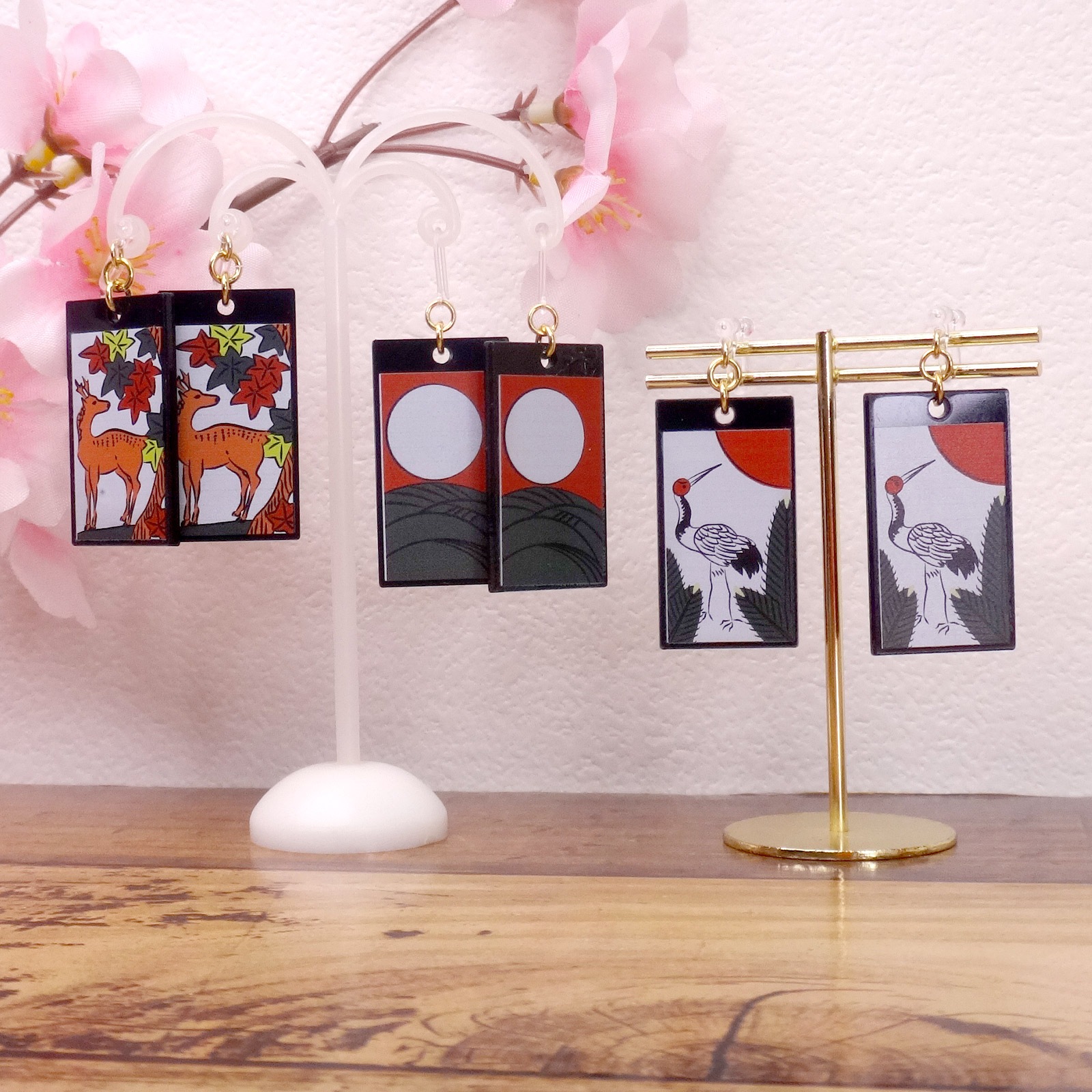 花札ピアス 樹脂ピアス フックタイプ 1月 松に鶴 1ペア（2個組）