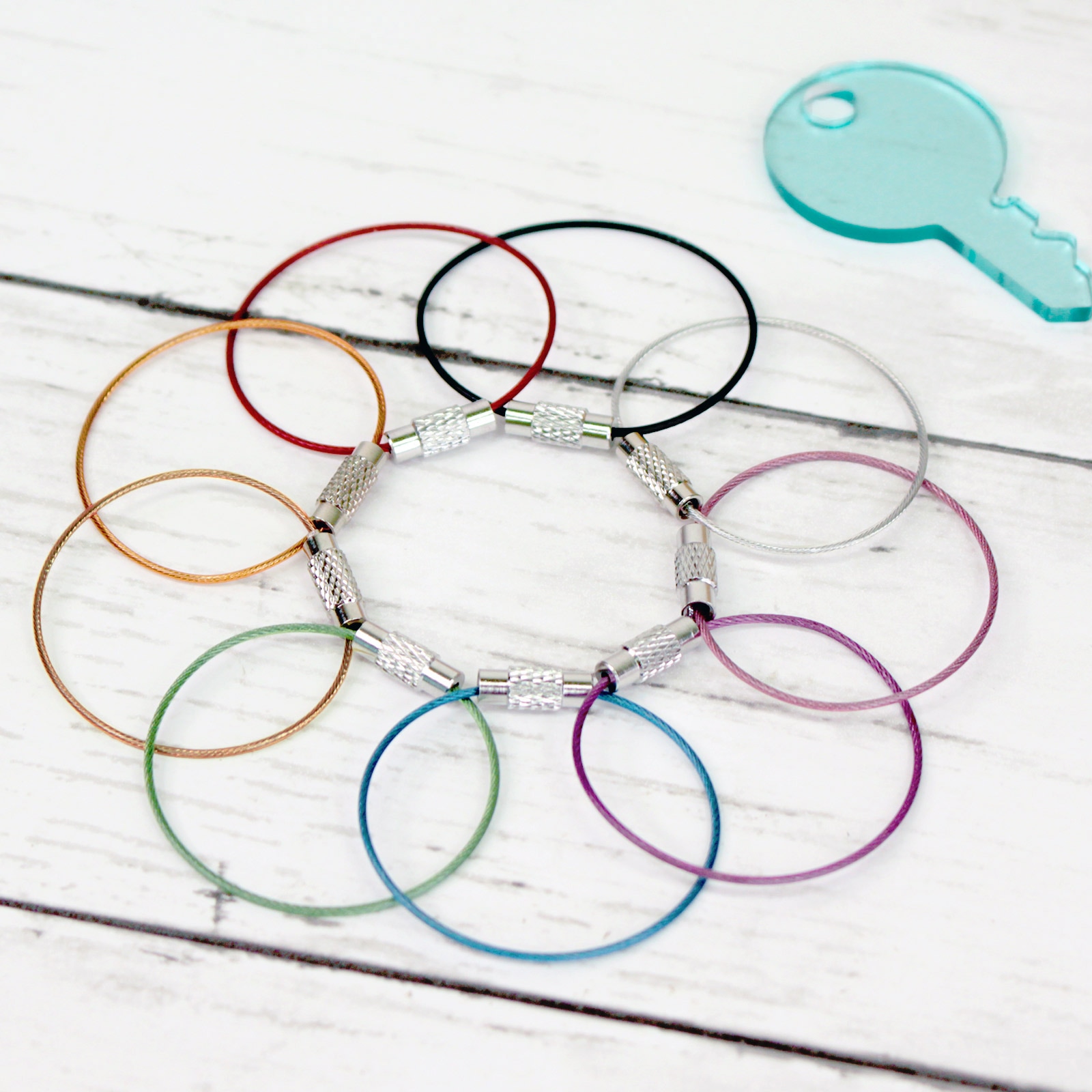 カラーワイヤーキーホルダー Y10/12cm ビニールコーティング ピンク