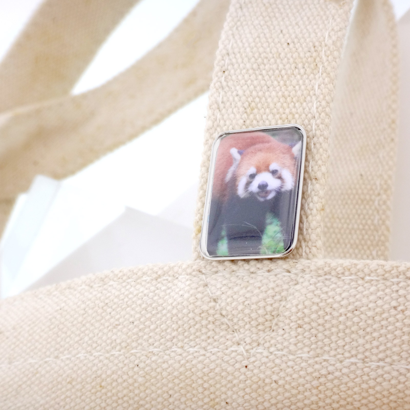 シルバー メタル ピンバッジ 長方形 ドームピンズ メタル 長方形 24×17mm シルバー （DAP-K24A