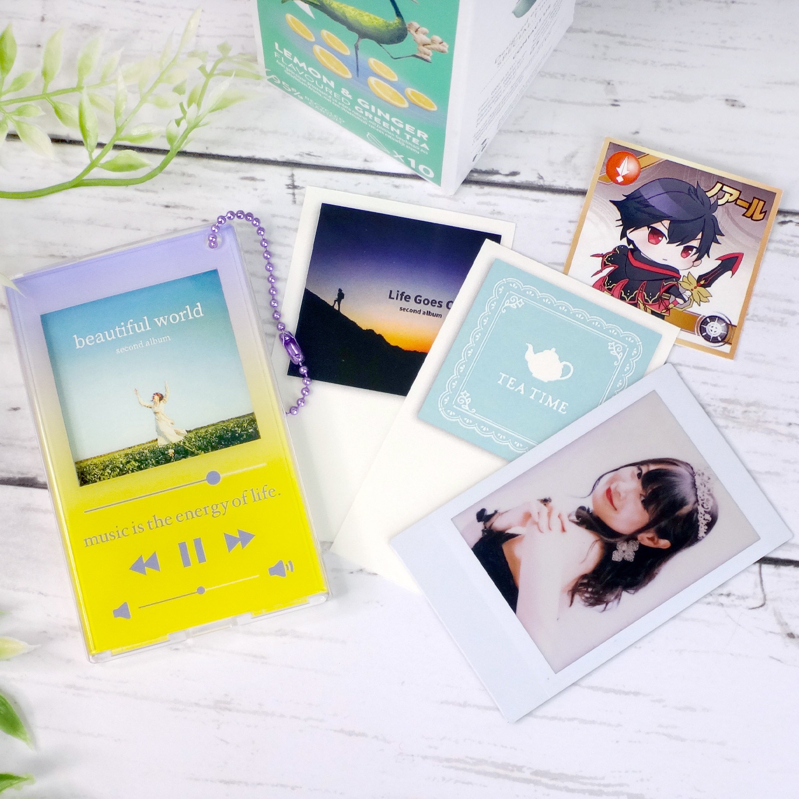 PCクリアパスケース 音楽プレイヤー風 ボールチェーン＆中紙付き ピンク