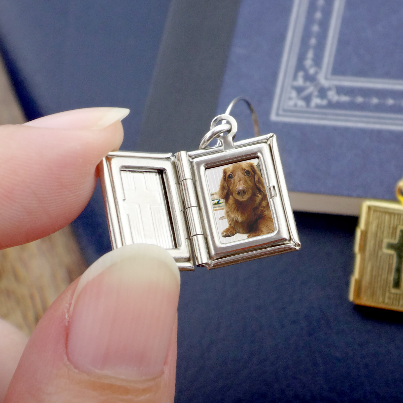 ブック型 ロケットペンダント シルバー No.12｜パーツ材料の通販 大王