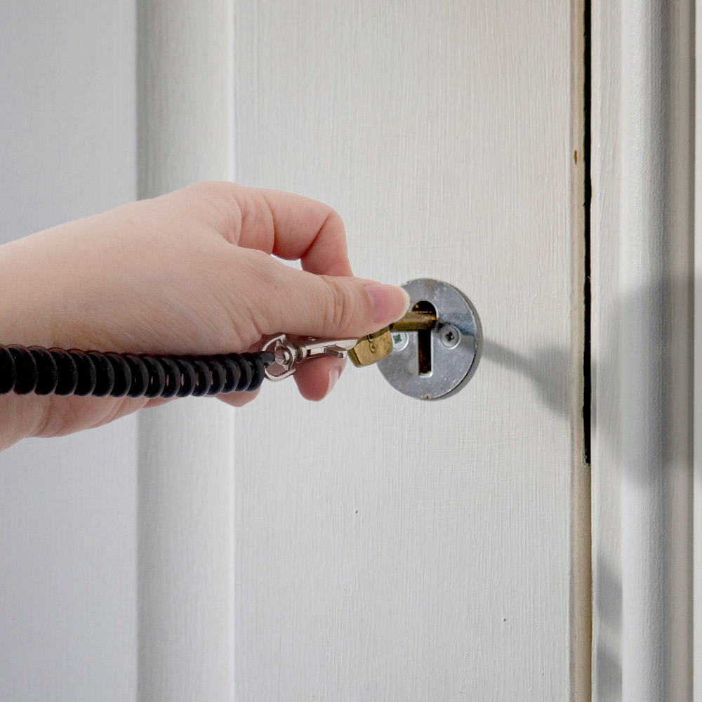 コイルキーホルダー 伸縮コイルパーツ フック付き プラチェーン 186M ホワイト