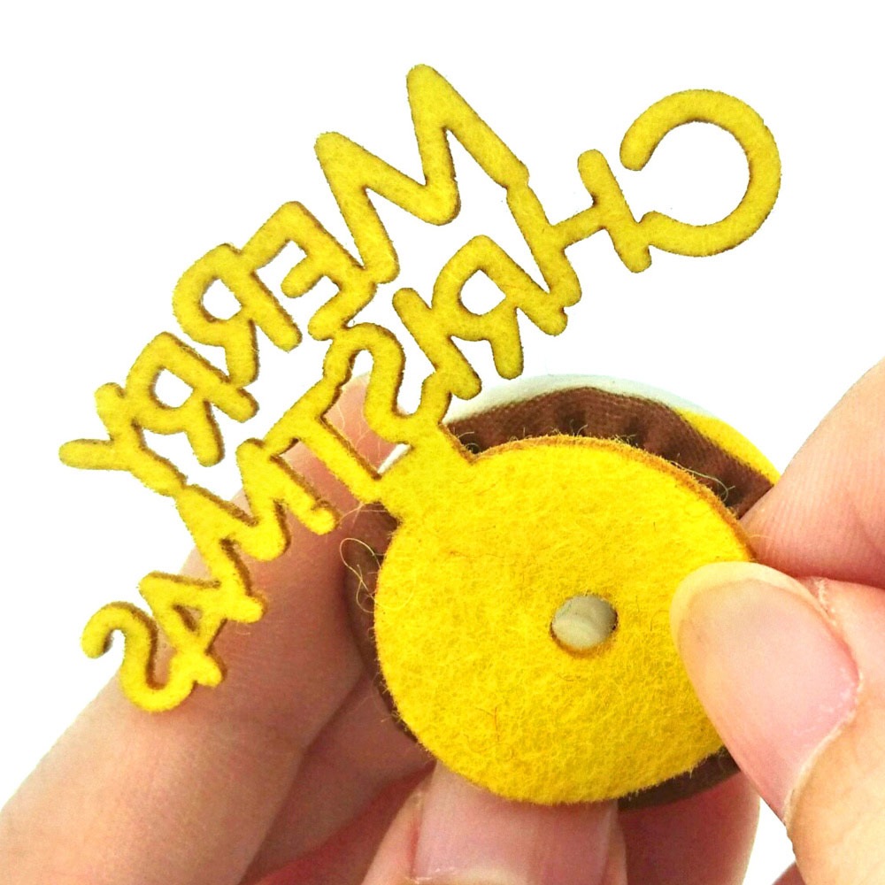 親子時間を楽しもう♪ 『あそぼーたん』 クリスマスチャームキット ツリー（赤）