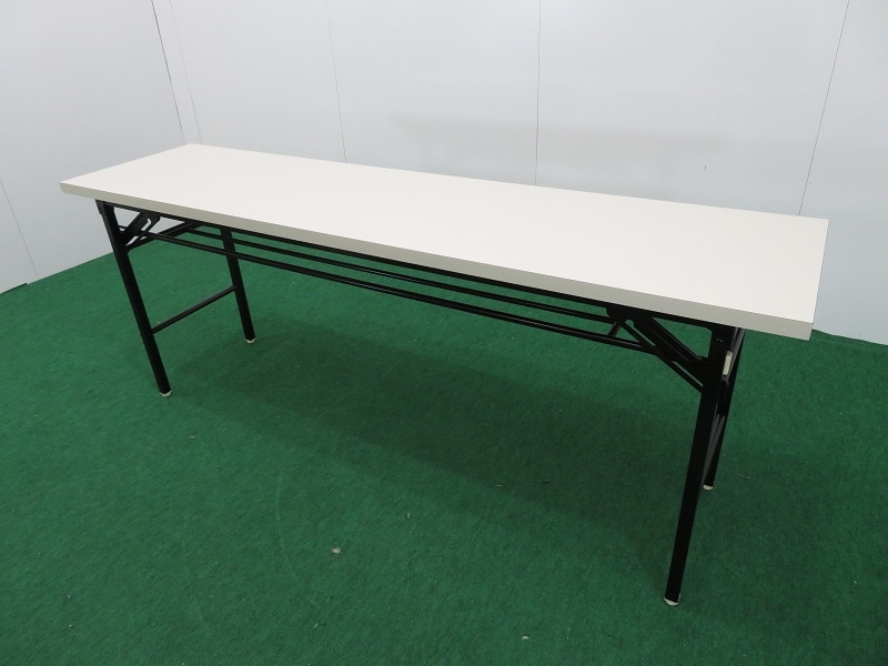 中古　W1800　折りたたみテーブル　天板ホワイト 中古オフィス家具 W1800 ホワイト天板 折りたたみテーブル 複数入荷