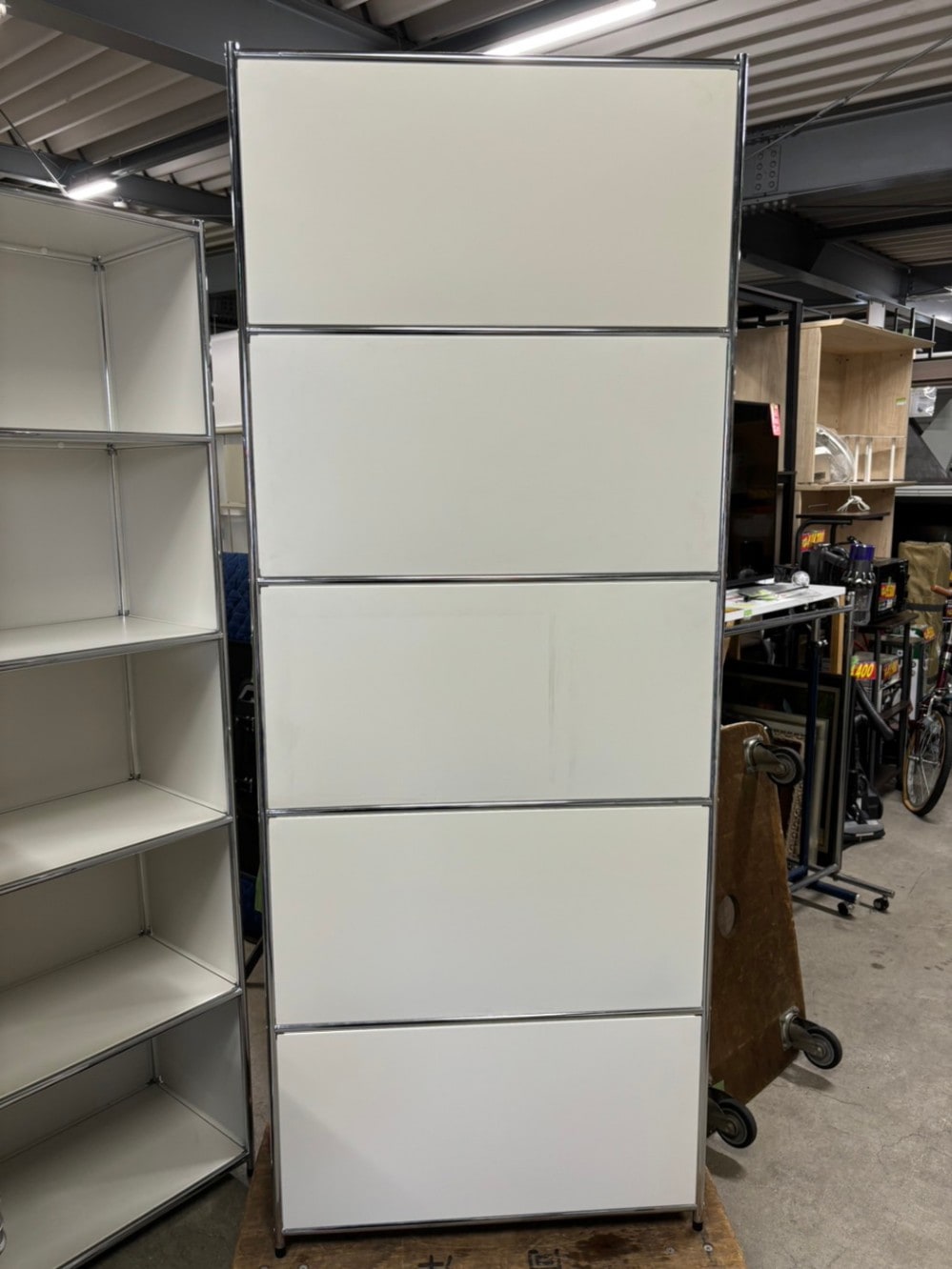 Androneシリーズ Free's シェルフ 5段　（在庫：白4個　赤：1個） Androneシリーズ Free's シェルフ 5段 （在庫：白4個 赤：1個）