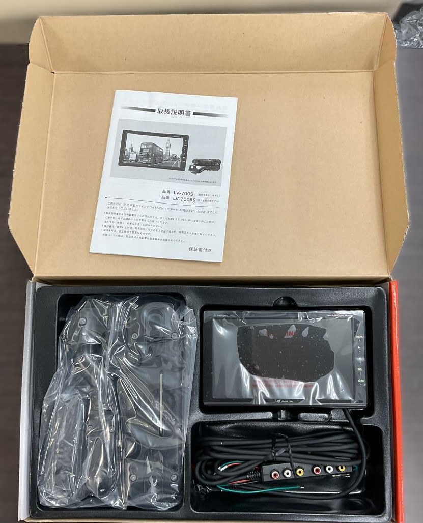L&V 車載7インチワイドVGAカラーモニター LV-7005S 未使用品 L&V 車載7インチワイドVGAカラーモニター LV-7005S 未使用品