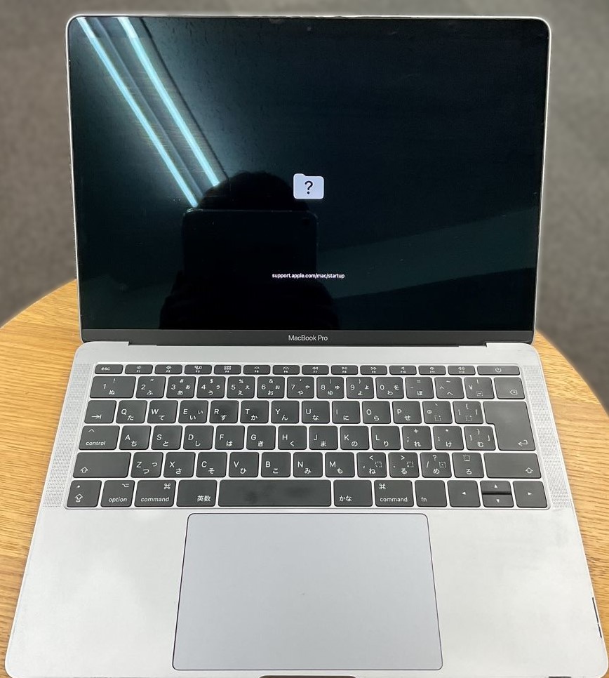 Apple MacBook Pro 13インチ 2017 A1708 【通電確認済み】