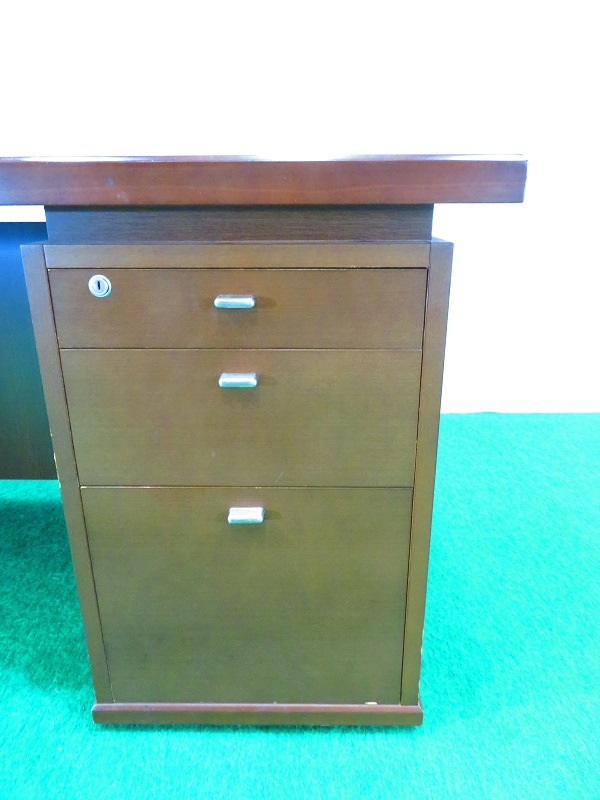 W1800 ���������