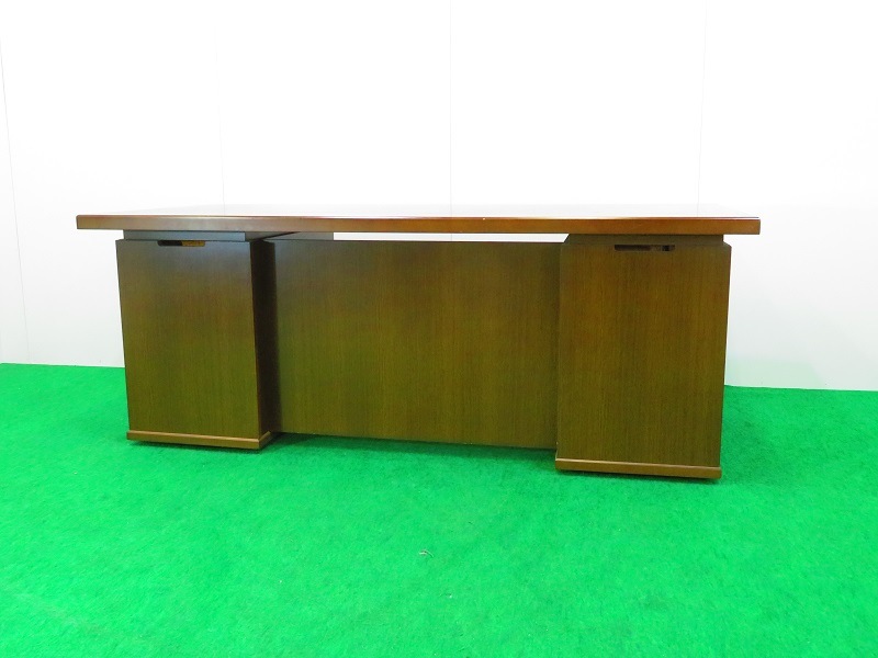 W1800 ���������