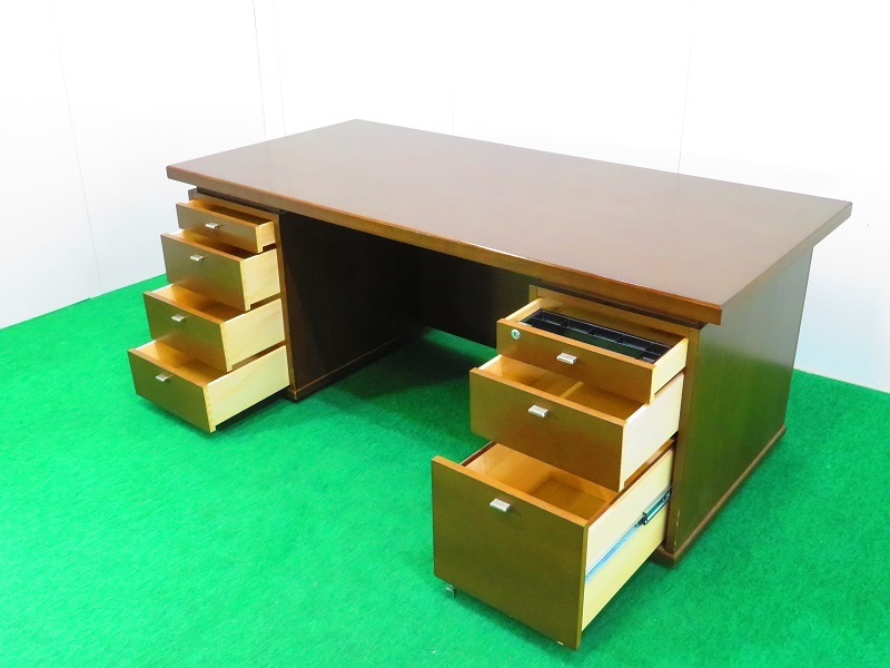 W1800 ���������