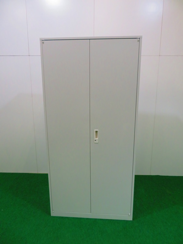 中古オフィス家具 東京鋼器 両開き書庫 鍵付き MST185B-H サイズ(W900 