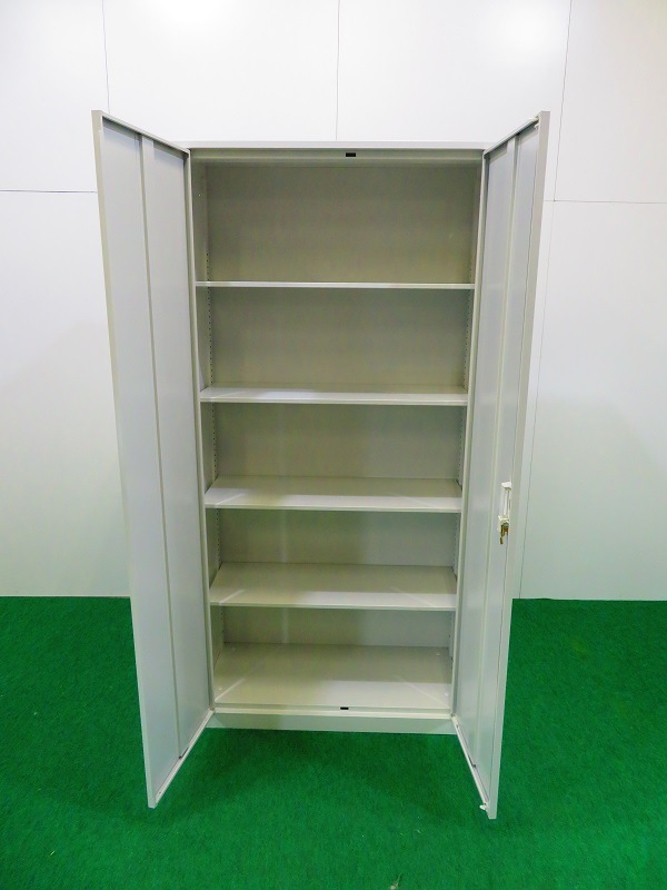 中古オフィス家具 東京鋼器 両開き書庫 鍵付き MST185B-H サイズ(W900 