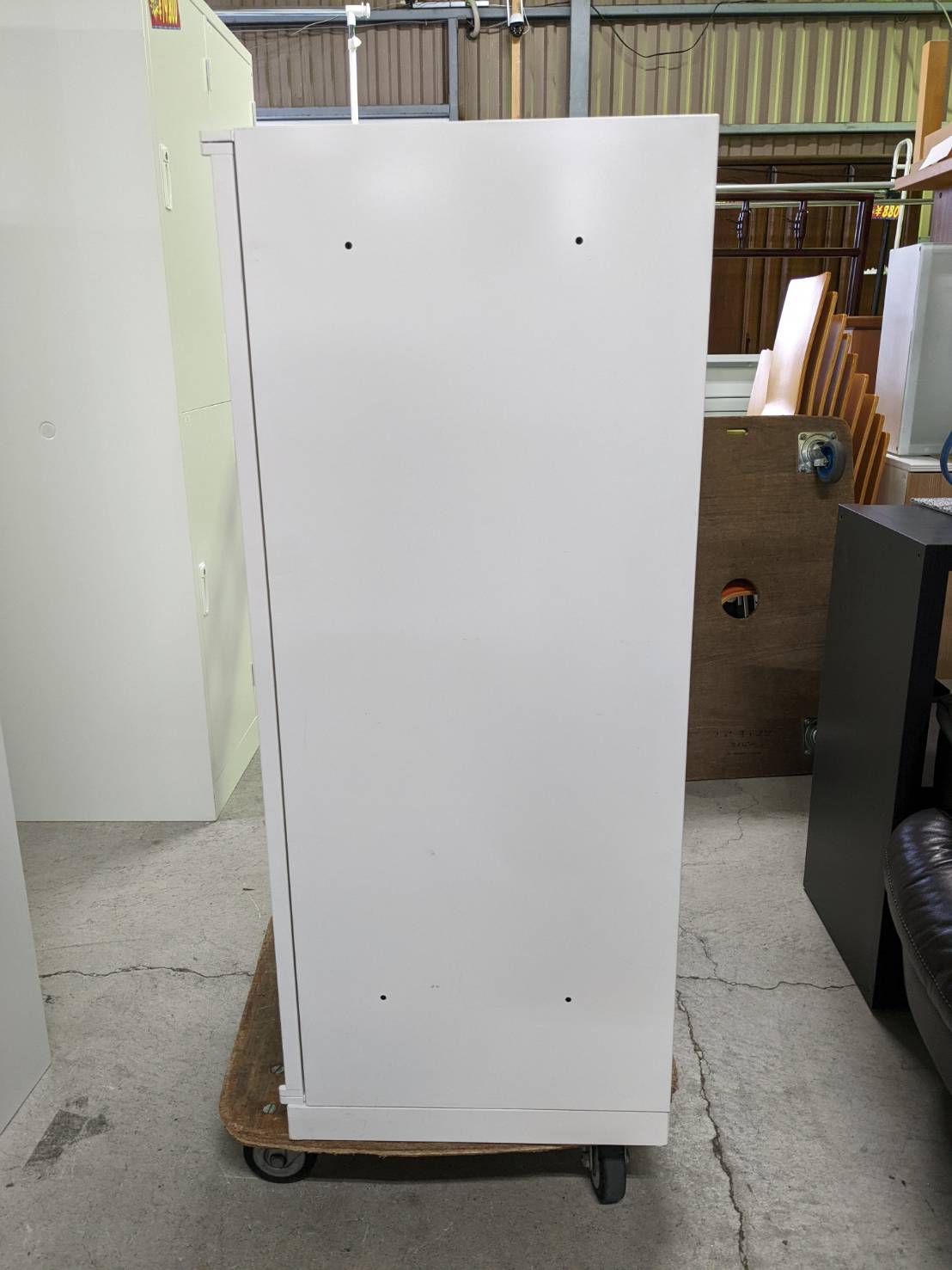 okamura製 両開き書庫 レクトライン 4T313Y ZA75 カギあり W800×D450×H1100 