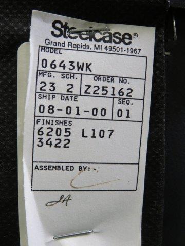 Steelcase�����������֥ƥ��֥�����/�ϥ��Хå���0643WK�ˡ��֥�å���