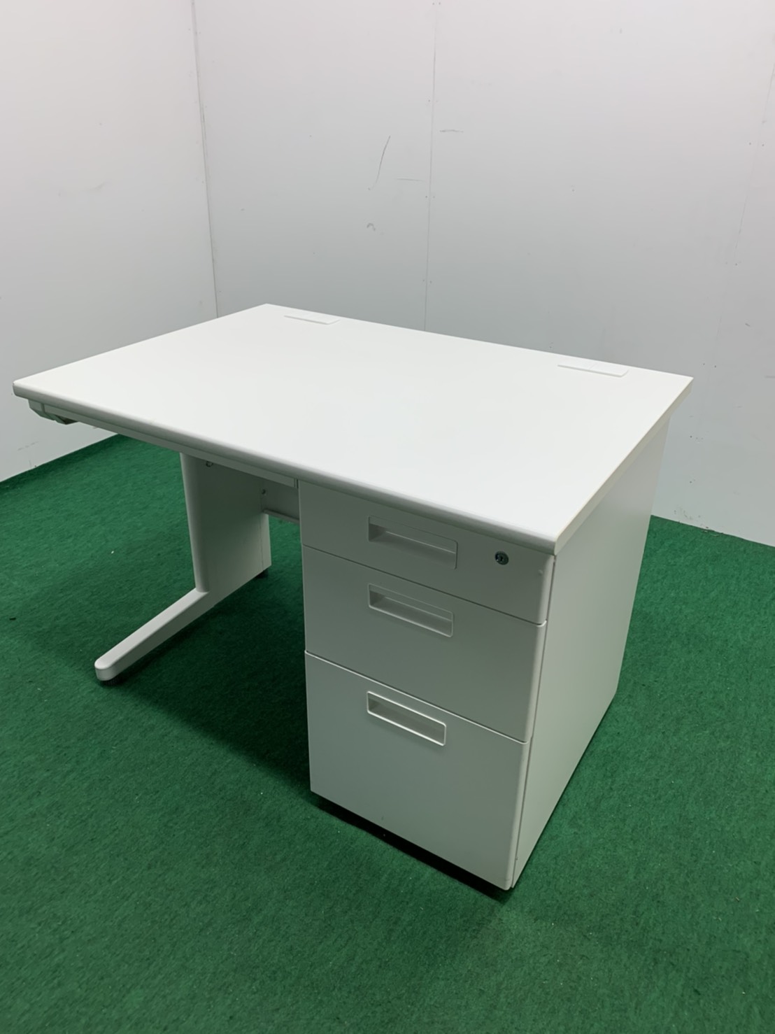 ��ť��ե����ȶ� ���������W1000����µ���ܥ��ʥ���OA������