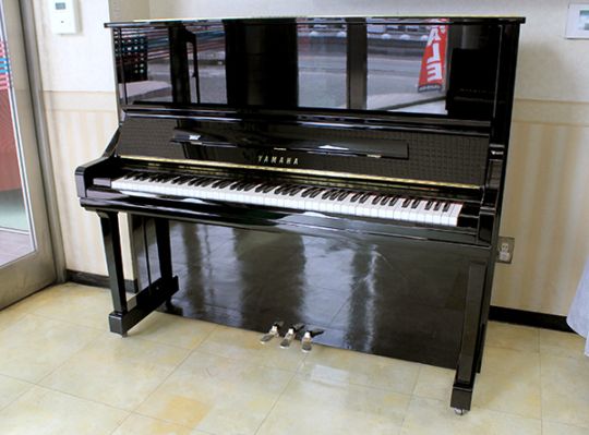 【中古品】 ヤマハ アップライトピアノ YU33 #6320377