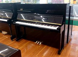 カワイ コンパクトアップライトピアノ 黒艶 調律済み 【椅子付き】 カワイ/KAWAIの人気モデルを展示中！｜島村楽器 ピアノ