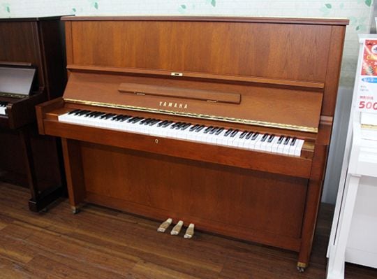 【中古品】　ヤマハ アップライトピアノ W109B #3798910 【木目ピアノ】