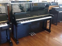 ★☆ピアノ卸売シリーズ！カワイ木目小型ピアノ☆★ カワイピアノ KL75W #1973194【中古品】｜ピアノパワーセンター