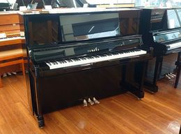 【中古品】 ヤマハ アップライトピアノ UX10A #5189306