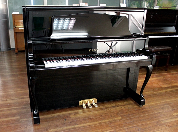シノビ カワイ アップライトピアノ DS85 #2018582 【中古品】｜ピアノ